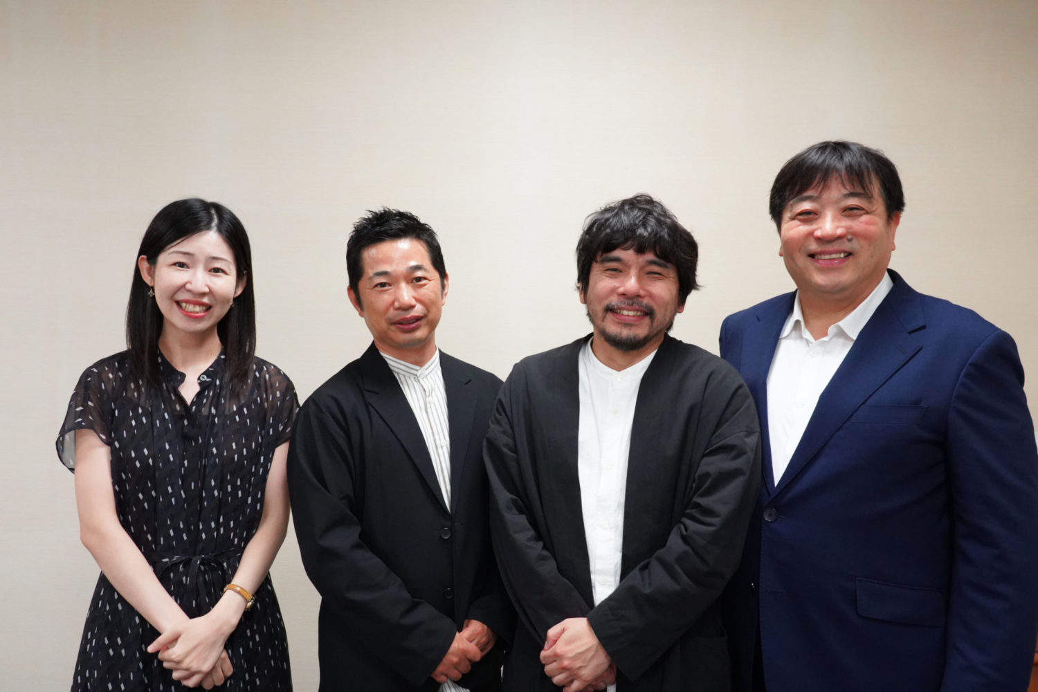 Izumo365プロジェクトの写真(出雲市副市長 井上夏穂里さま、ソニーデザインコンサルティング 福本忠宏、アートディレクター 布野カツヒデさま、映画監督 錦織良成さま)